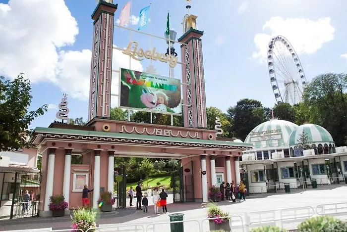 Downtown Sailboat - Vega 1 Hotel en barco