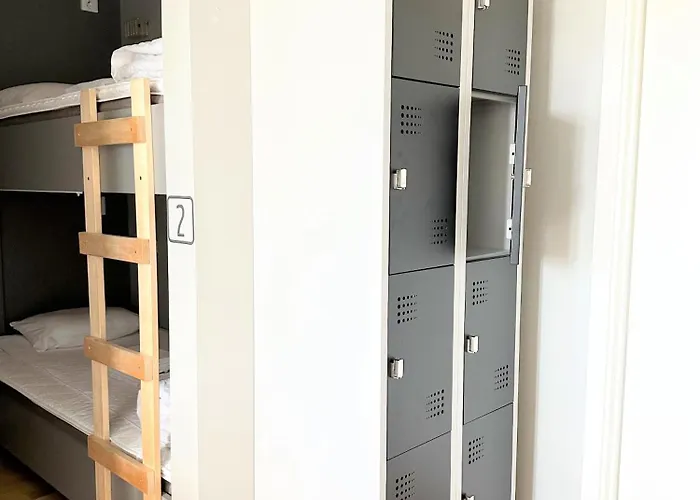 林奈帕特森酒店及旅馆 旅馆 *