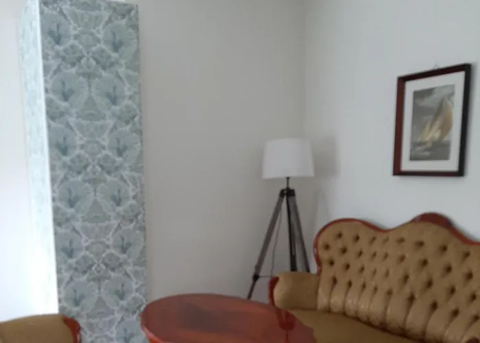 Bed and Breakfast Kungssten 3*