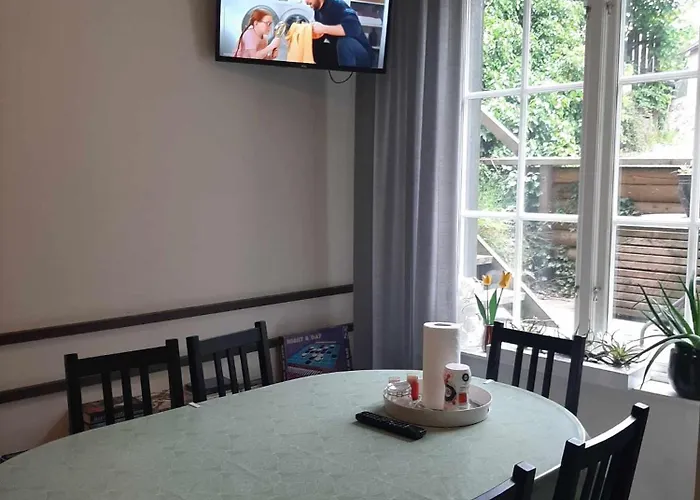 Kungssten Bed & Breakfast 3*