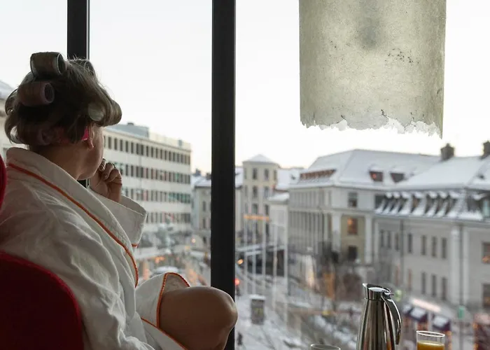 Отель Avalon 4*