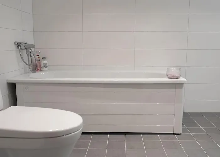 With Pool Close To 예테보리