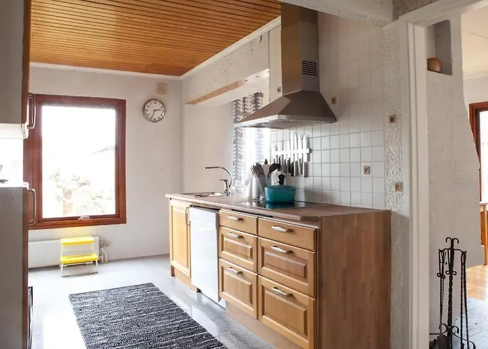 Villa With Pool Close To Gothenburg