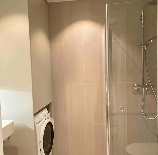 Karlatornet Queen Bed Apartament Göteborg