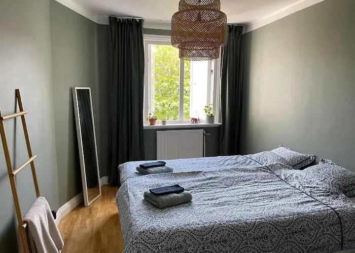 Apartment Rymlig Och Modern Laegenhet I Lugnt Laege Gothenburg