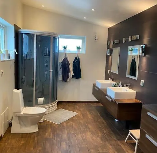 Modern I Saevedalen Villa Gothenburg