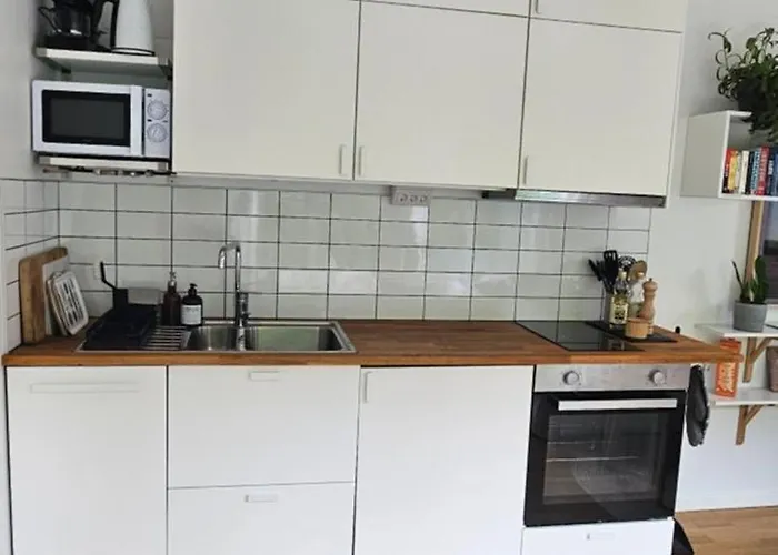 Tiny Grey House With Loft, 15 Min From Center Goteborg