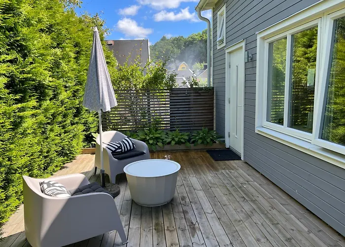 Casa vacanze Tiny Grey House With Loft, 15 Min From Center Goteborg