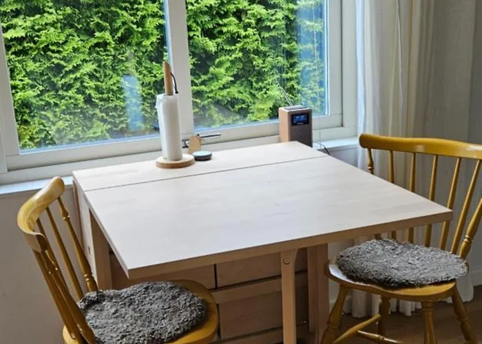 Tiny Grey House With Loft, 15 Min From Center * Goteborg