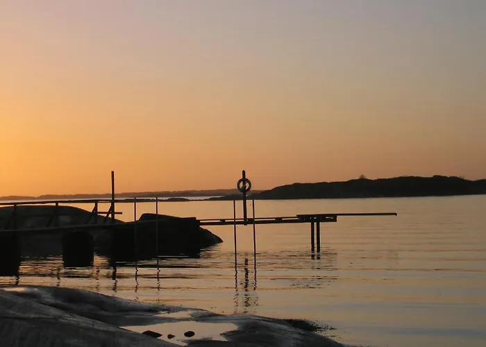 Backstugan - Litet Hus Med Storslaget Laege * Gothenburg