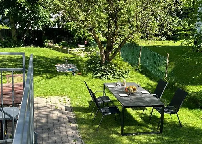 2 Bedroom Family With Balcony Free Parking Haha