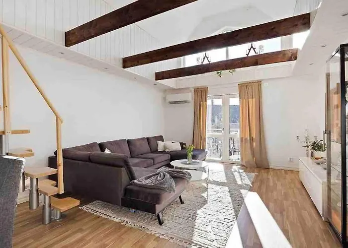 Mysigt Hus Med & Jacuzzi I Olofstorp Göteborg