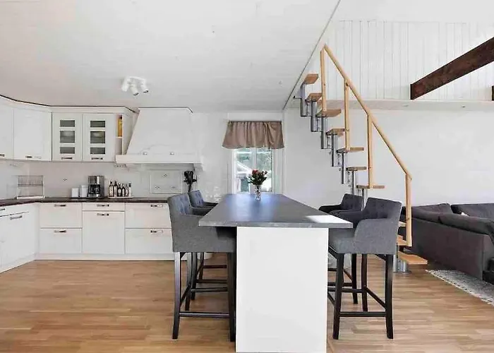 Villa Mysigt Hus Med & Jacuzzi I Olofstorp *