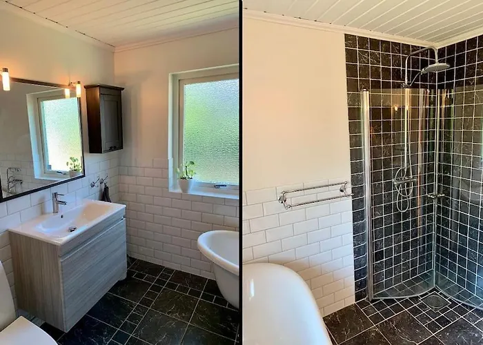 House By The Sea, Naeset Villa