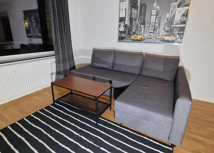 En Nyrenoverad Laegenhet Med 2 Sovrum