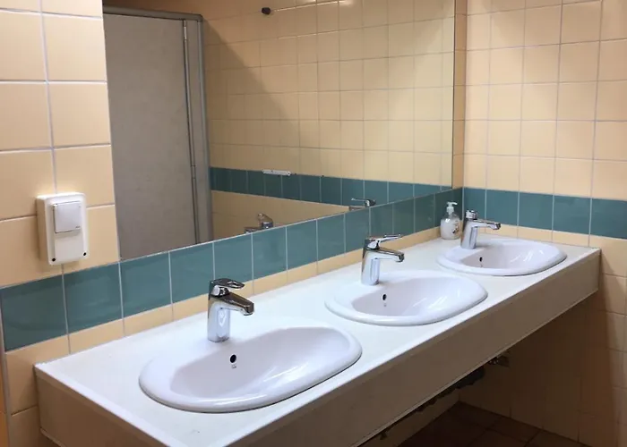 Prinsessan I Lilla Bommen 보트호텔 *