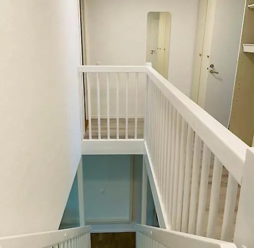 Hus Med 12 Baeddar Naera Och Gratis Parkering * Göteborg