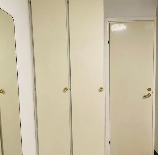 Hus Med 12 Baeddar Naera Och Gratis Parkering *