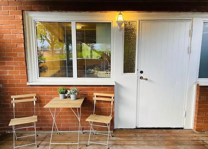 Hus Med 12 Baeddar Naera Och Gratis Parkering * Göteborg