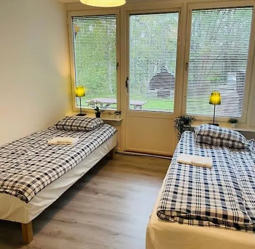 Hus Med 12 Baeddar Naera Och Gratis Parkering Villa