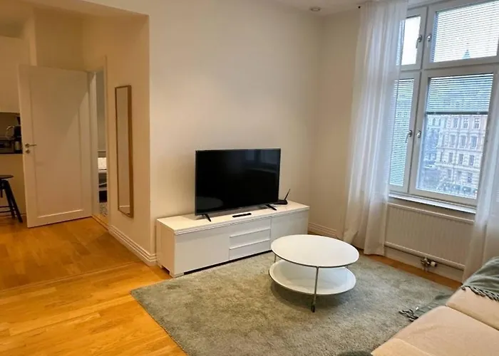 Spacious 3br At Vasaplatsen Apartment *