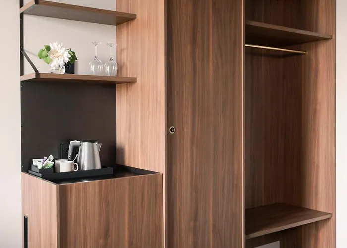 Hotel Clarion Karlatornet 4*