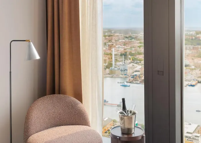 Clarion Karlatornet 4* Göteborg