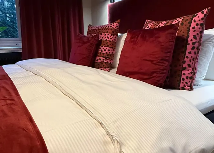 Onyxen, Boutique- & Lifestyle, Adults Only