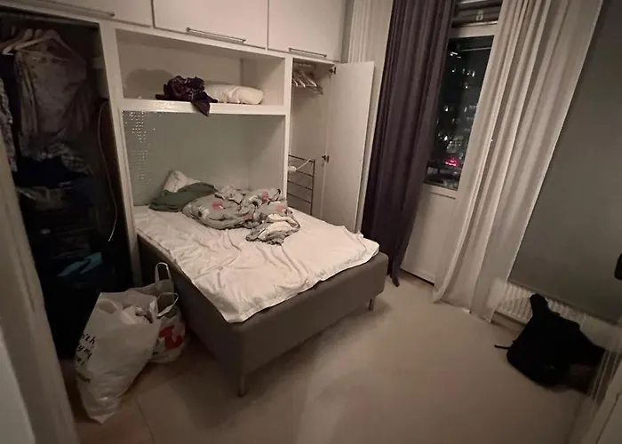 Modern With Balconies And Full Kitchen For Up To 5 Guests Göteborg