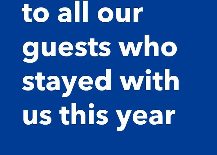 Luxurious With Free Parking *