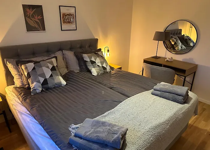 Apartment Feels Like *