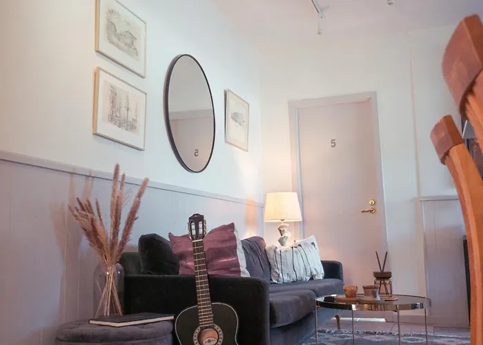 Apartament Haha Nordic Partille Large 3br For 7 Guests With 2 Kitchens, Garden & Parking *