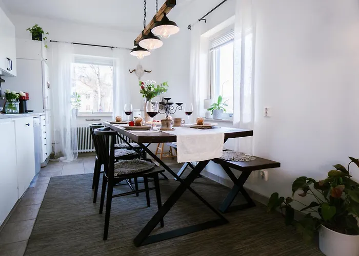 Haha Nordic Partille Spacious 2br Near Center With Garden & Parking