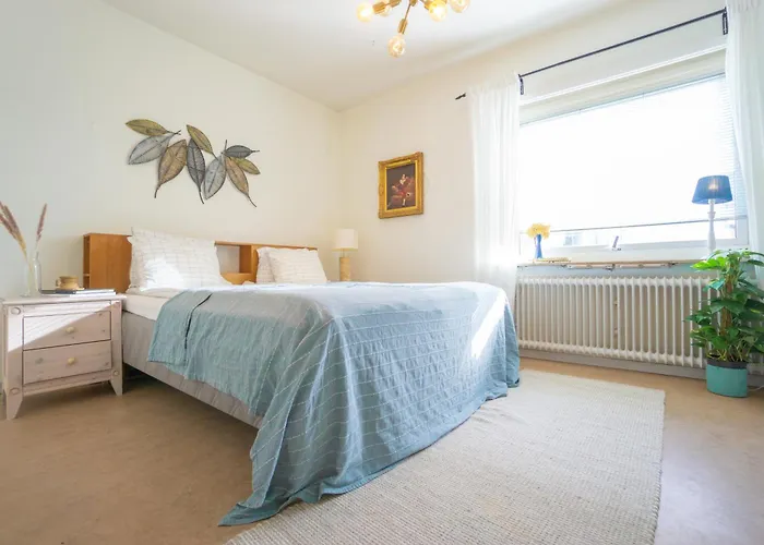 Haha Nordic Partille Spacious 2br Near Center With Garden & Parking Accommodatie bij particulieren Gotenburg