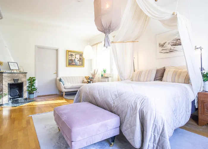 Alloggio in famiglia 2 Bedroom Family With Balcony Free Parking Haha