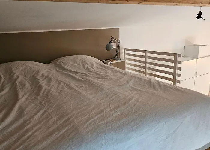 Tiny Grey House With Loft, 15 Min From Center Goteborg