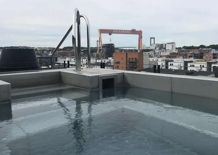 Hotell Quality 11 & Eriksbergshallen 4*