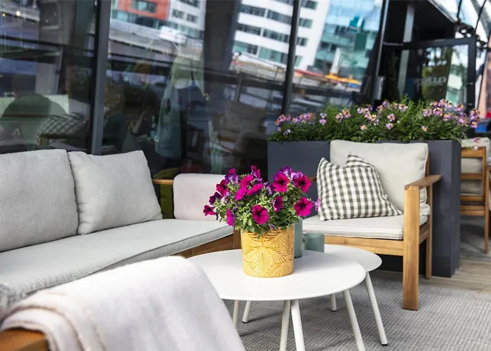 Radisson Blu Riverside 4*