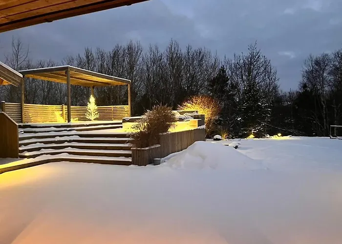 Villa Social Near The Sea! *