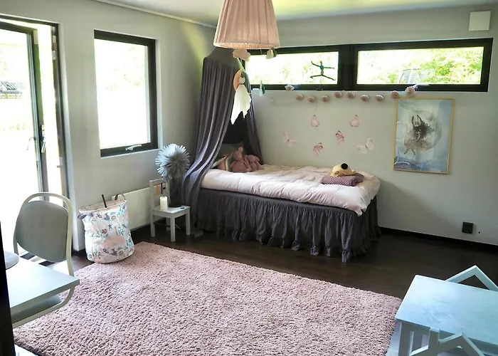 Social Near The Sea! * Гётеборг