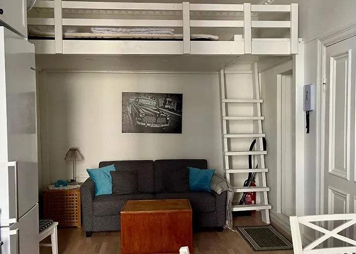 Laegenhet Med 6 Sovplatser I Centrala Goeteborg! *