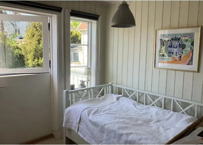 Styrsoe Rymlig Oevervaning I *