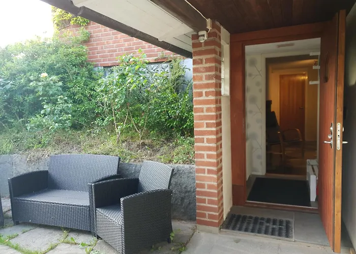 Cozy In 50s 10 Min Tram Ride To Апартаменты *