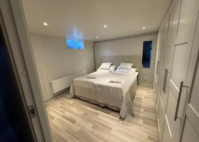 Fredholmsvillan Kaerra Homestay szállás *