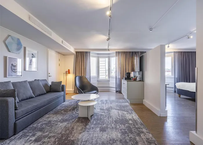 Radisson Blu Scandinavia Hotel, Hotel 4*