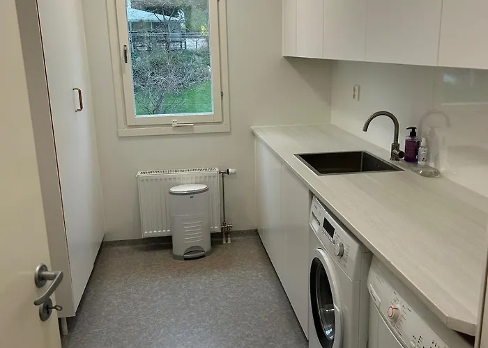 Modern Near City&nature Goteborg