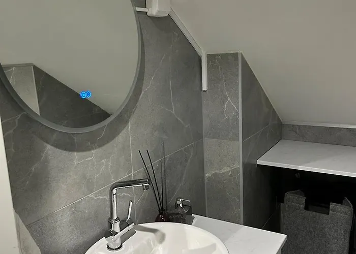 Modern Near City&nature Villa Goteborg