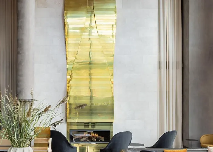 Clarion Karlatornet 4*