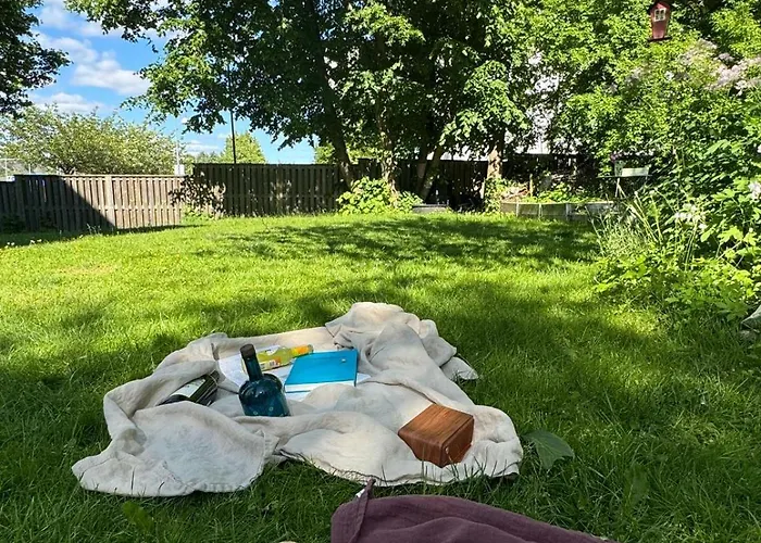 Haha Nordic Partille Spacious 2br Near Center With Garden & Parking Göteborg