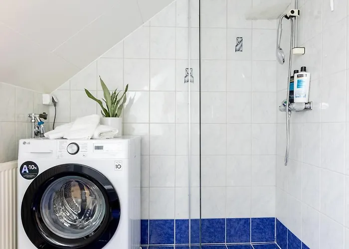 Apartman Near Sea And Nature, Free Parking & Cleaning *